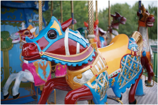 精細調(diào)焦與馥郁色彩 美科25mm f1.8鏡頭評測