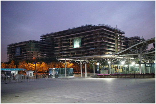 精細調(diào)焦與馥郁色彩 美科25mm f1.8鏡頭評測